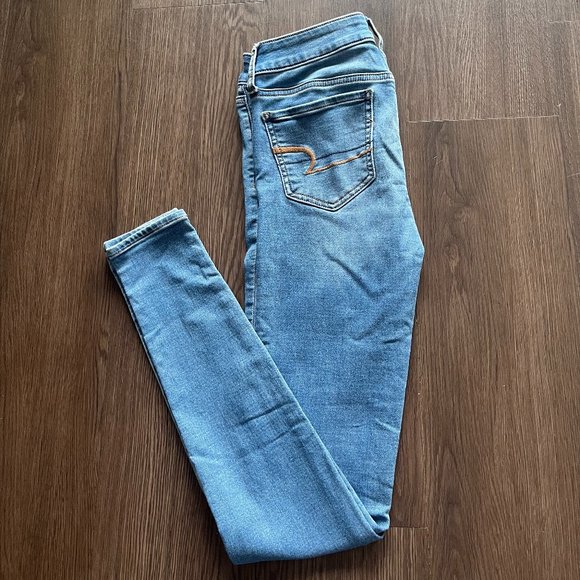 American Eagle Light Wash Jeggings - Picture 1 of 7